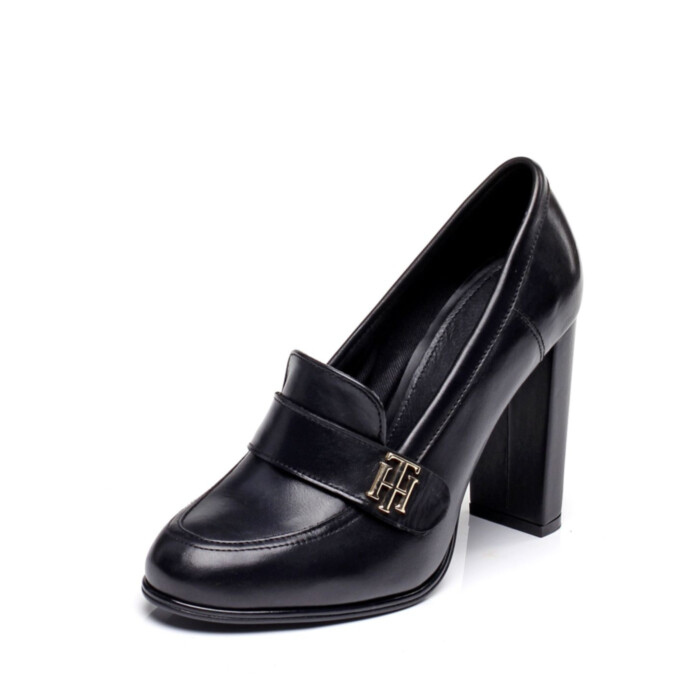 Tommy Hilfiger Bateliai