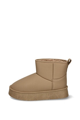 Clan Q UGG