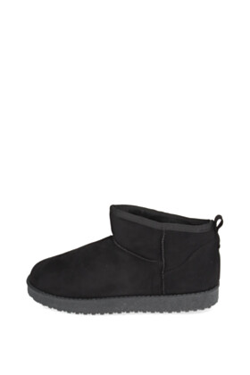 Clan Q UGG