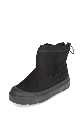 Clan Q UGG