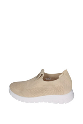 Clan Q Slip-ons avalynė