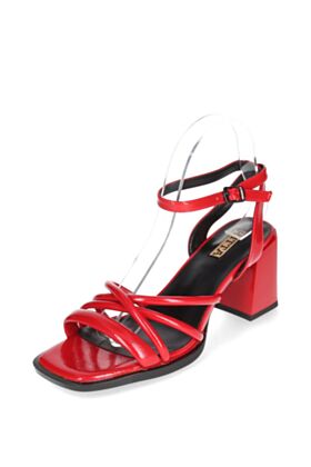 HITTA Vasariniai bateliai