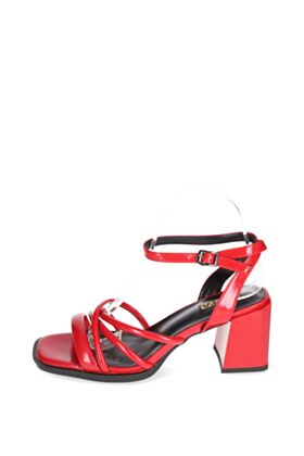 HITTA Vasariniai bateliai