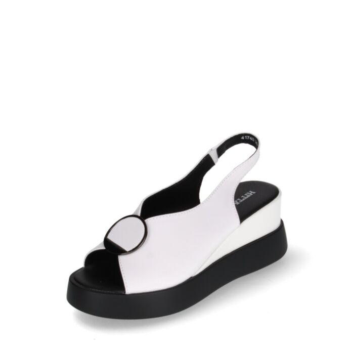 HITTA Vasariniai bateliai