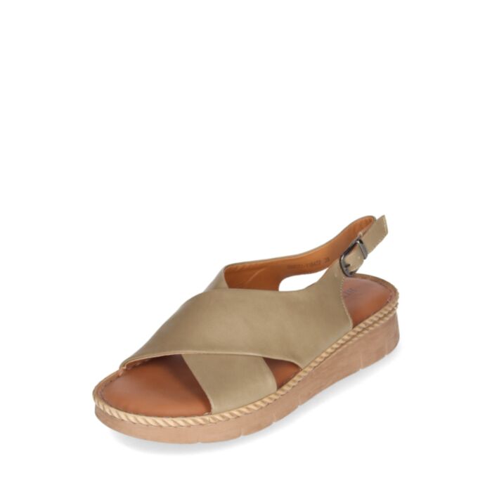 HITTA Vasariniai bateliai